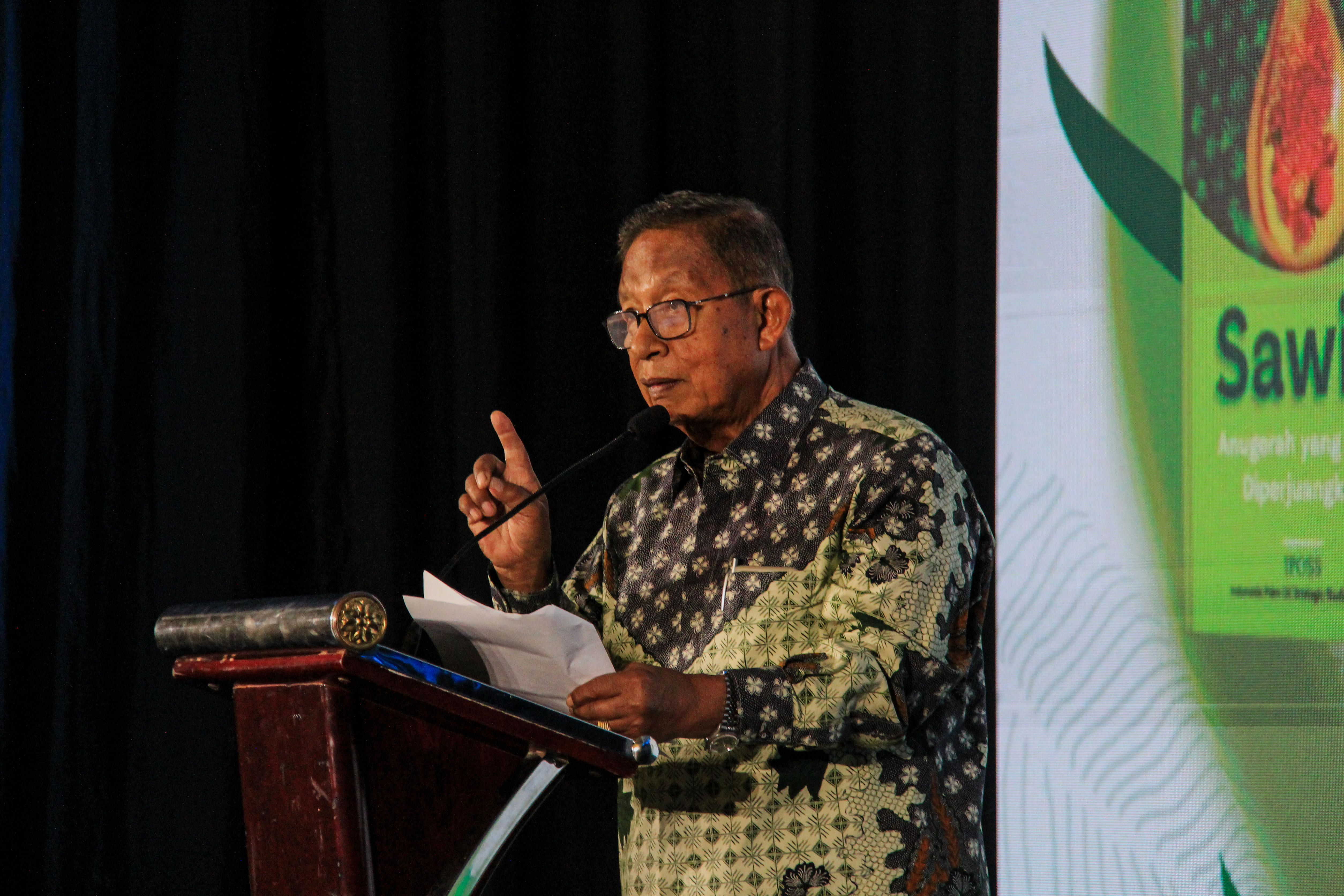 Memahami Sawit dari Kacamata Dewas IPOSS